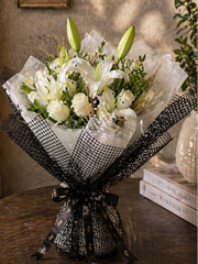 Ivory Luxe Lily Bouquet