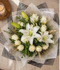 Ivory Luxe Lily Bouquet